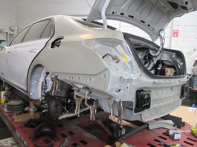 hyundai genesis g90 collision repair new auto body panels
